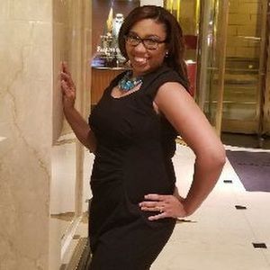 Meet your Posher, Angelique